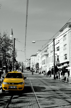 B&N detalle amarillo. Estambul